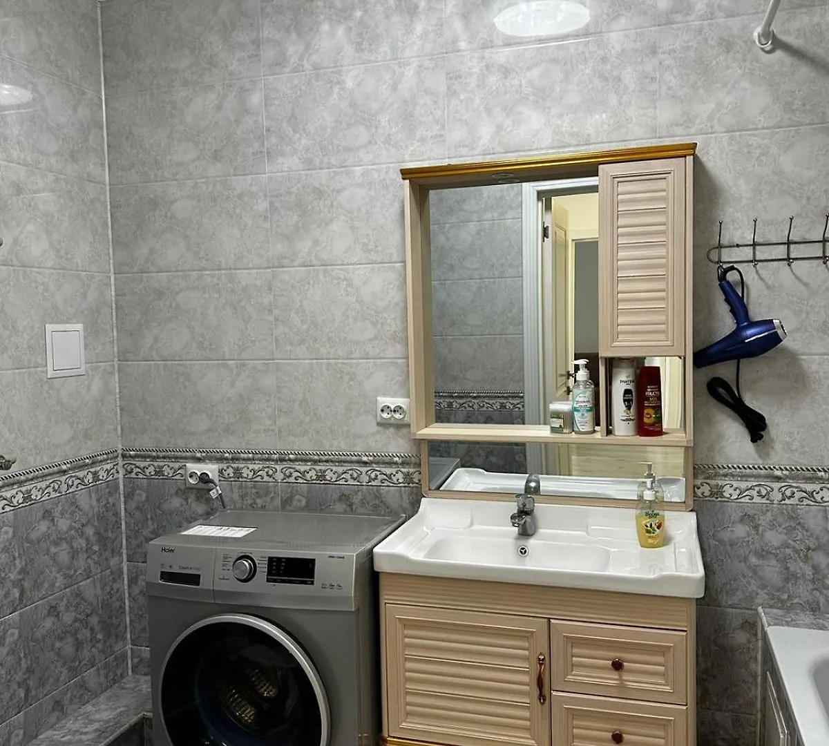 2-Х Комнатная В Жк Атлант Возле Меги Apartment Almaty